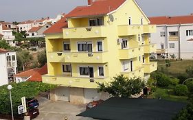 Apartments Sestan